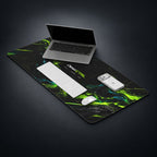DeskCTRL VOID Desk Mat – Setup auf dunklem Studiohintergrund